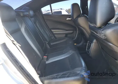 2020 Dodge Charger Sxt z USA, uszkodzony, nr VIN 2C3CDXBG7LH152978